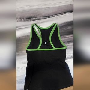 Lululemon top